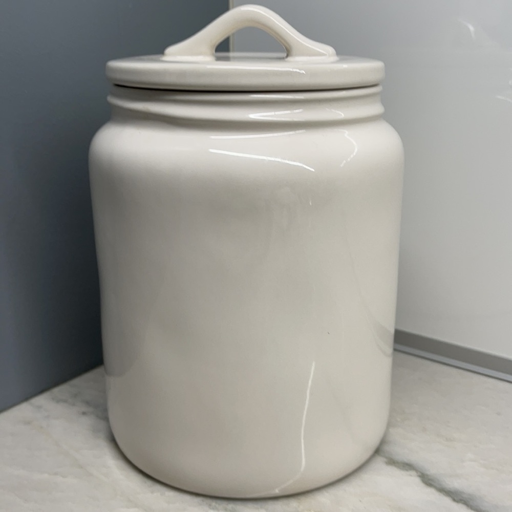 Rae Dunn Ho Ho Ho Canister - Picture 4 of 6